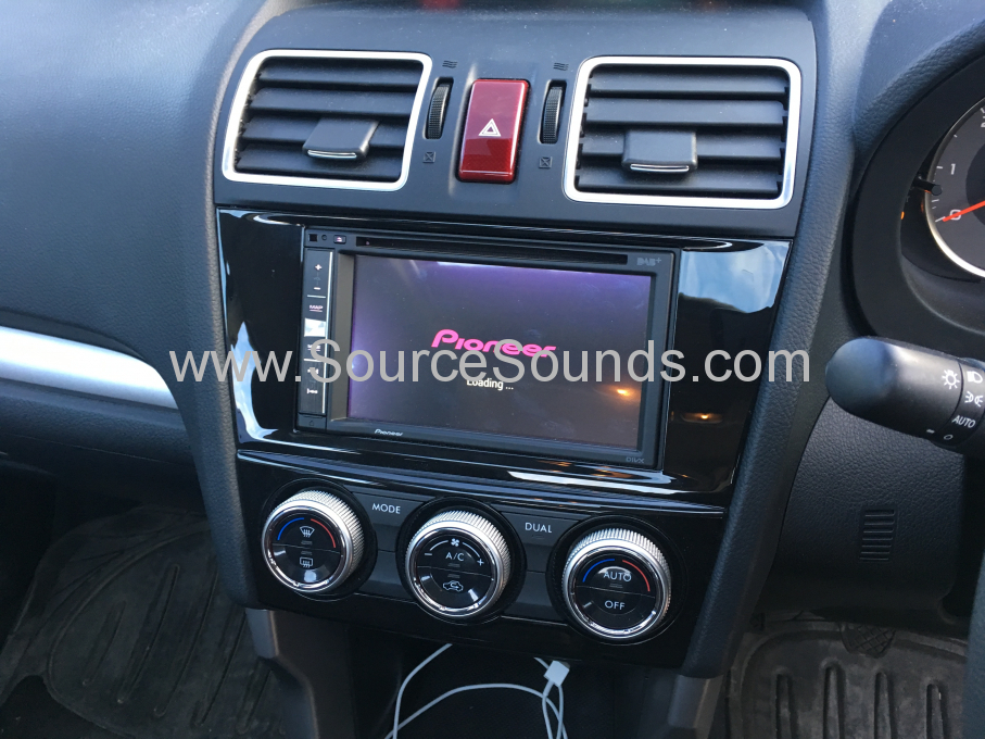 Subaru Forester 2016 navigation and oem camera 006
