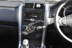 Suzuki Grand Vitara 2011 DAB upgrade 003