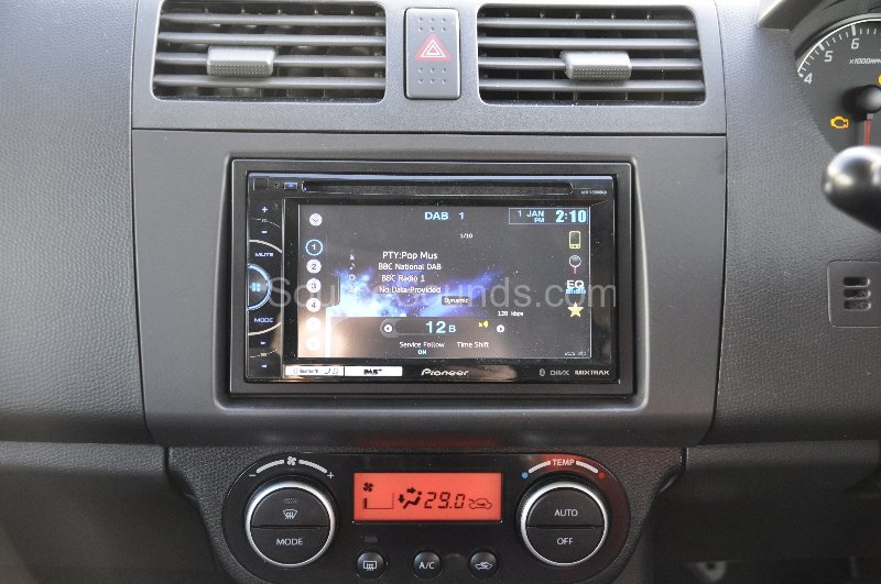 suzuki-swift-2010-dab-upgrade-006
