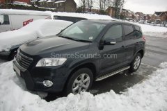 toyota-rav4-2010-roof-screen-001