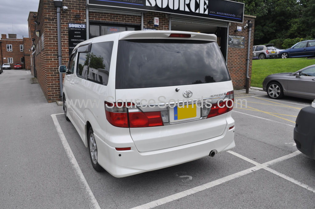 Toyota Alphard 2004 DAB screen upgrade 002