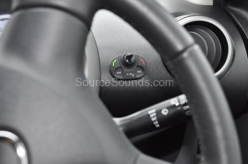 toyota-auris-2010-bluetooth-upgrade-008