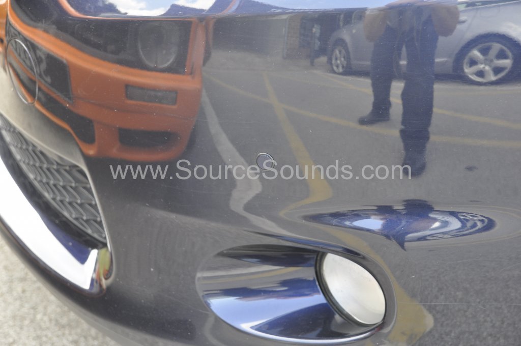 Toyota Auris 2012 front sensor upgrade 002