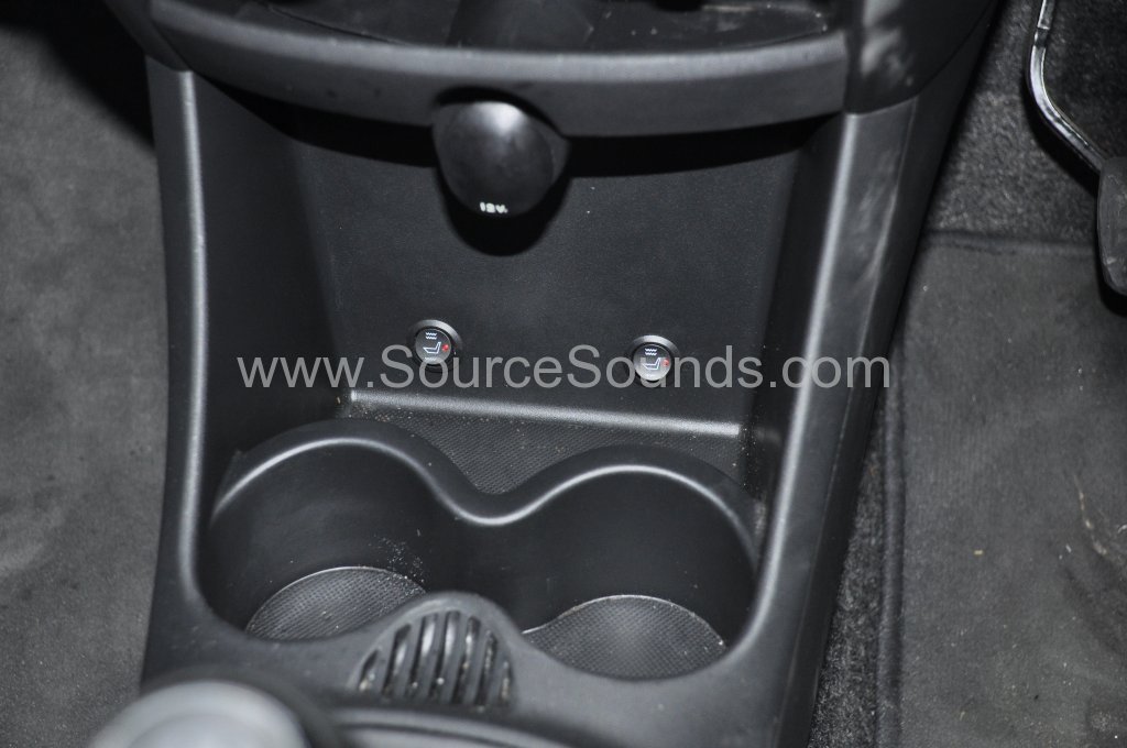 Toyota Aygo 2012 heated seat upgrade 006
