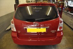 toyota-corolla-verso-2007-stereo-upgrade-002