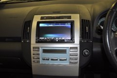 toyota-corolla-verso-2007-stereo-upgrade-005