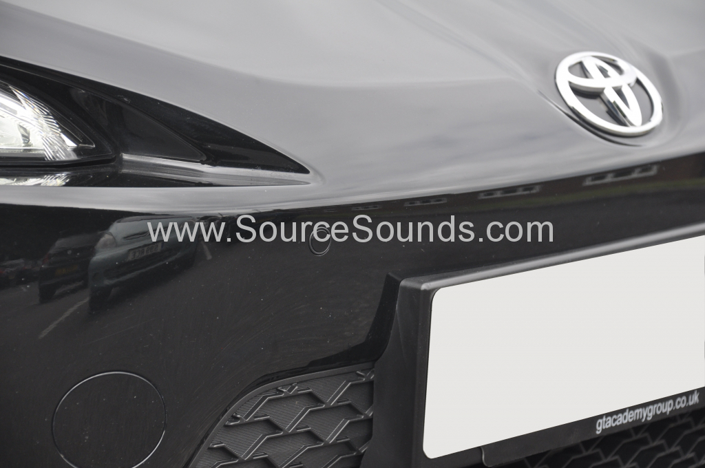 Toyota GT86 2013 front and rear sensors 003