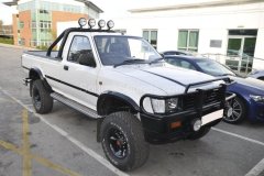 toyota-hi-lux-1997-reverse-camera-001
