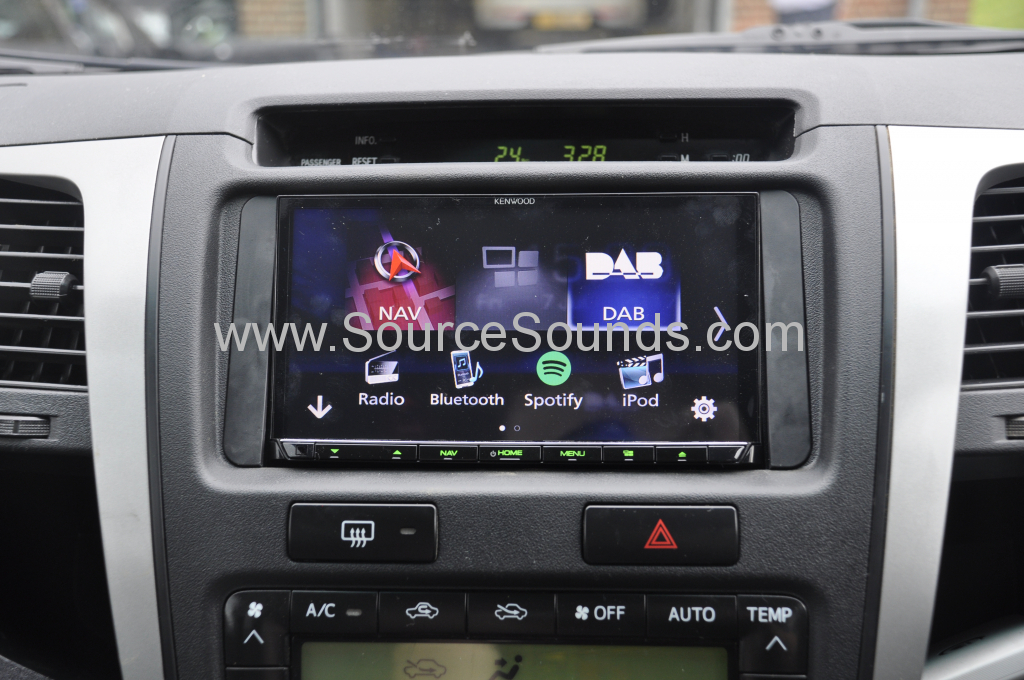 Toyota Hi lux 2009 navigation upgrade 007