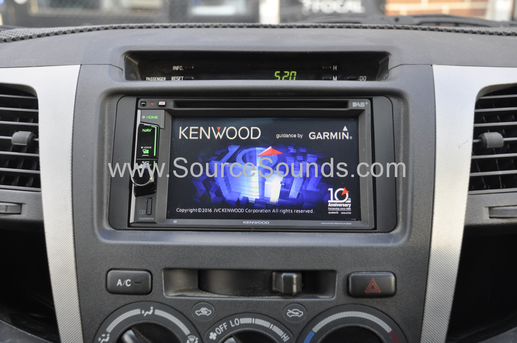 Toyota Hi Lux Invincible 2008 DAB upgrade 003
