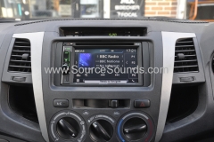 Toyota Hi Lux Invincible 2008 DAB upgrade 004