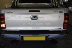 toyota-hilux-invincible-2010-reverse-sensors-004