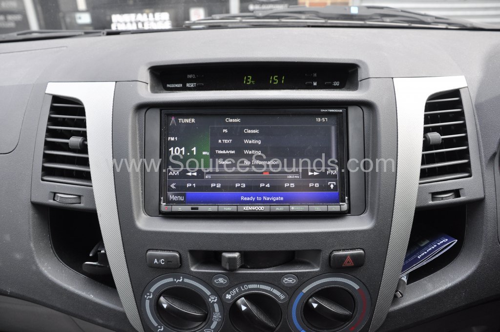 Toyota Invincible 2009 DAB upgrade 012