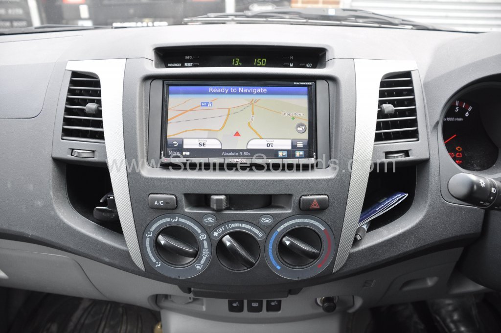 Toyota Invincible 2009 reverse camera upgrade 014