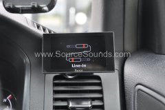 Toyota Landcruiser 2005 parrot asteroid mini upgrade 008