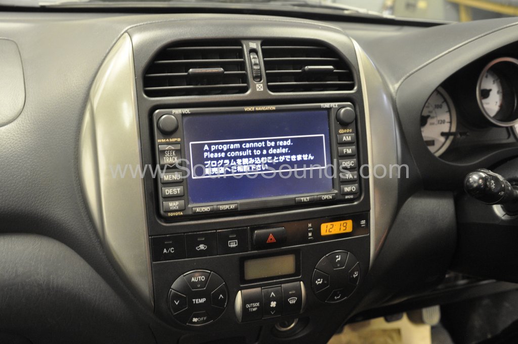 Toyota Rav4 2003 stereo upgrade 004