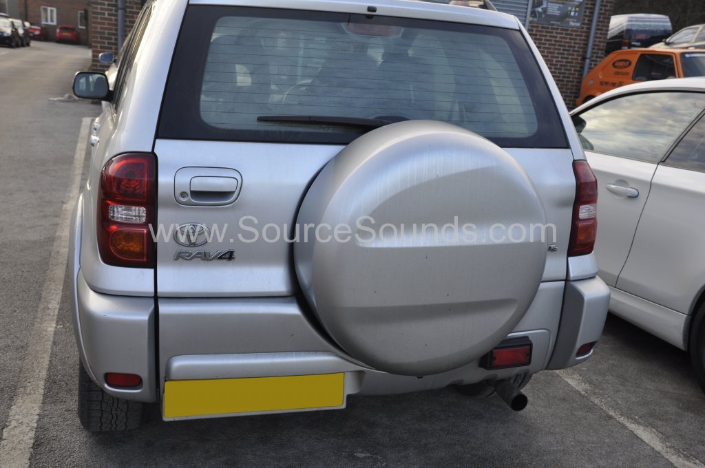 Toyota Rav4 2004 stereo upgrade 002