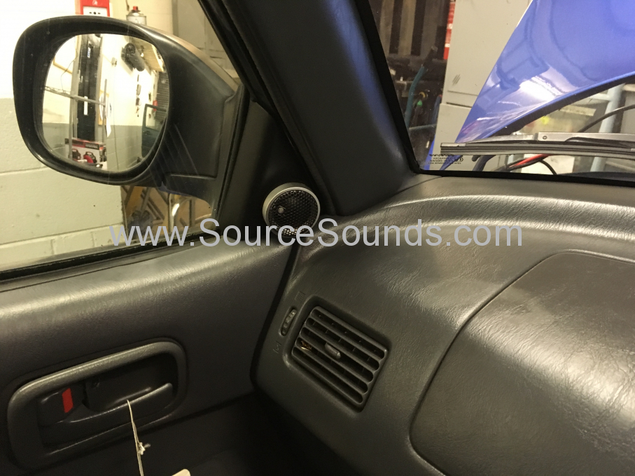 Toyota Rav4 1997 audio upgrade 007