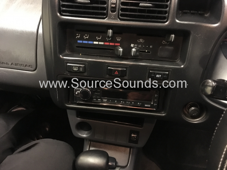 Toyota Rav4 1997 audio upgrade 009