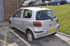 Toyota Yaris 2003 kenwood stereo upgrade 002.JPG