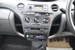 Toyota Yaris 2003 stereo upgrade 006.JPG