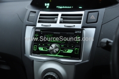 Toyota Yaris 2006 DAB radio upgrade 003