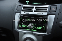 Toyota Yaris 2006 DAB radio upgrade 004
