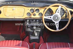 Triumph TR250 1968 audio upgrade 006