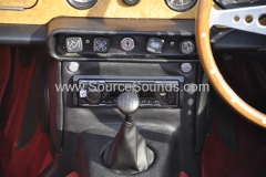 Triumph TR250 1968 audio upgrade 007