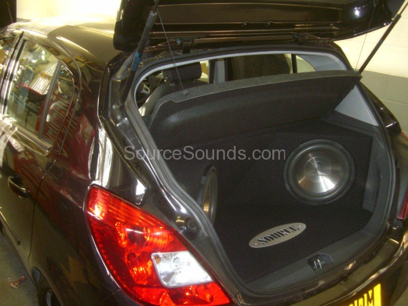 Source_Sounds_Sheffield_Car_Audio_Vauxhall_Corsa_D_dominic_build15