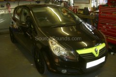 vauxhall-corsa-d-2007-audio-install-001