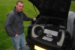 vauxhall-corsa-2004-audio-install-002