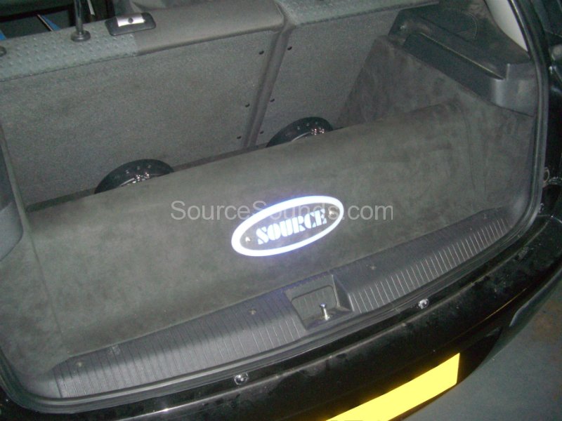 vauxhall-corsa-c-2004-audio-install-002 vauxhall-corsa-c-2004-audio-install-002