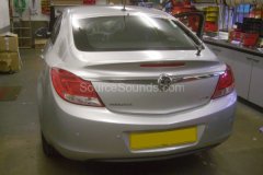 vauxhall-insignia-2010-rear-park-sensors-002