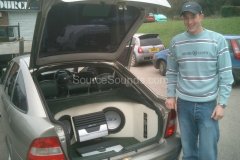 Source_Sounds_Sheffield_Car_Audio_Vauxhall_Vectra_Matt7
