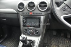 vauxhall-antara-2009-double-din-screen-005