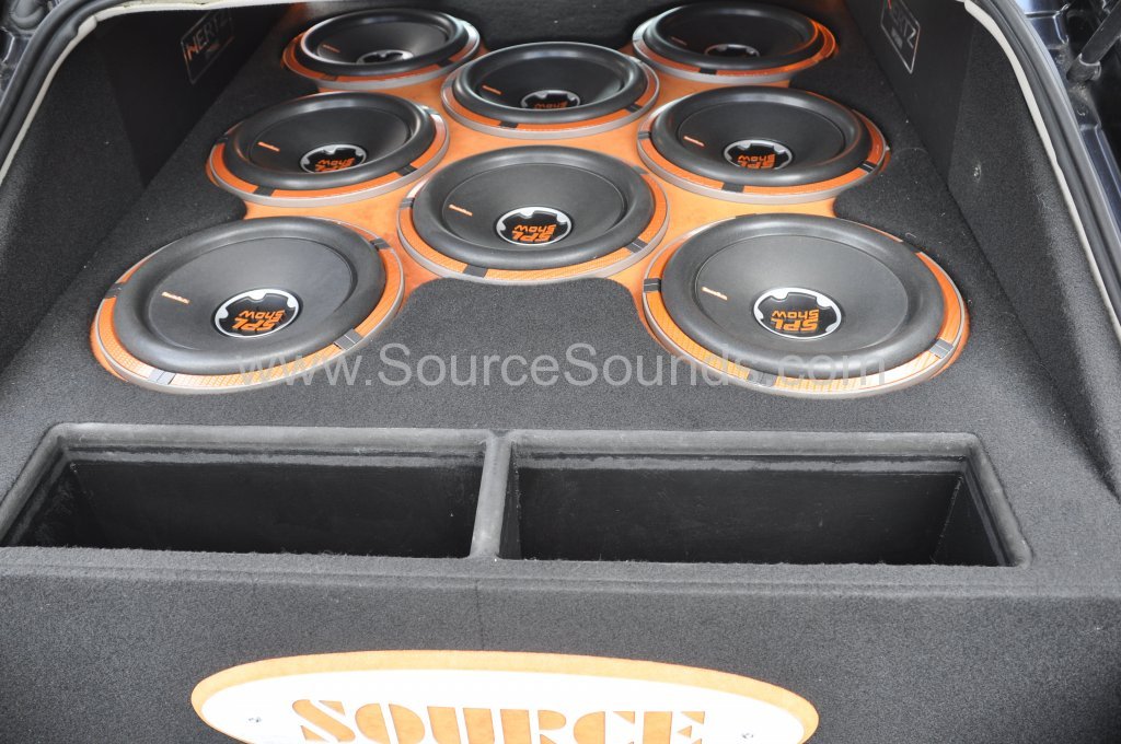 Vauxhall Astra 2002 bass upgrade 024