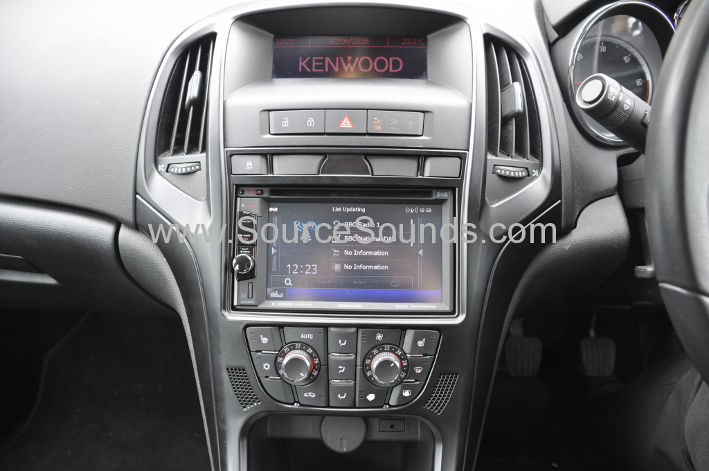 Vauxhall Astra 2010 navigation upgrade 004