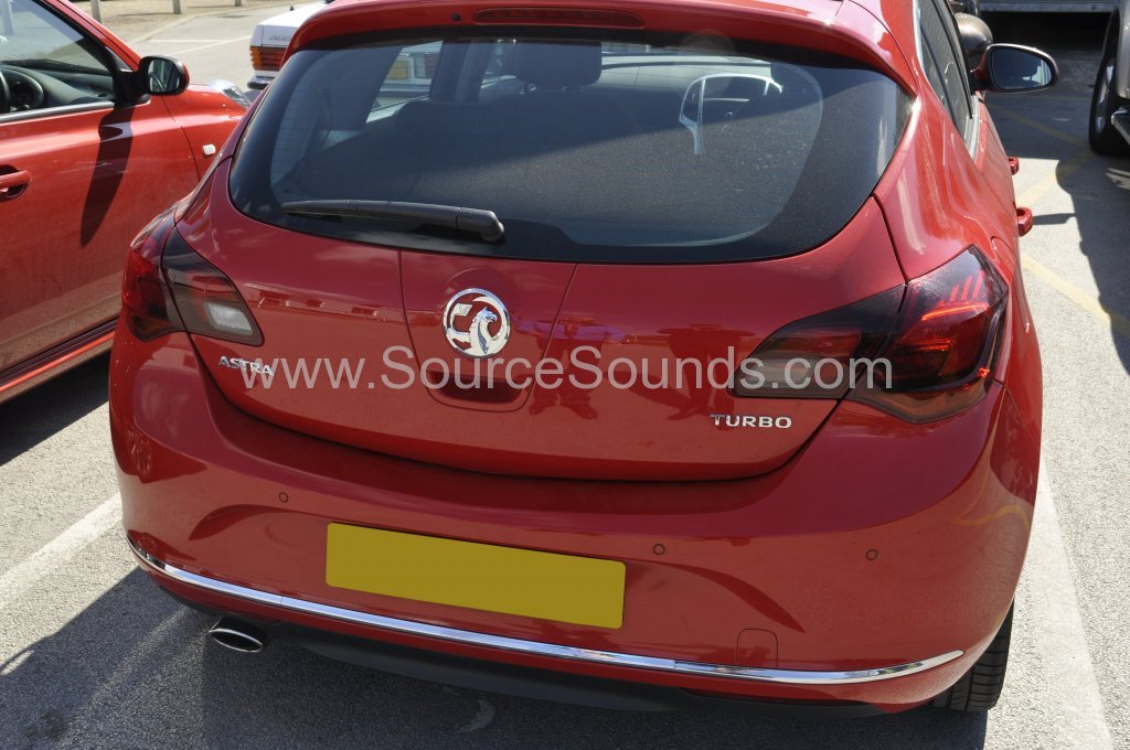 Vauxhall-Astra-2014-rear-parking-sensor-upgrade-002