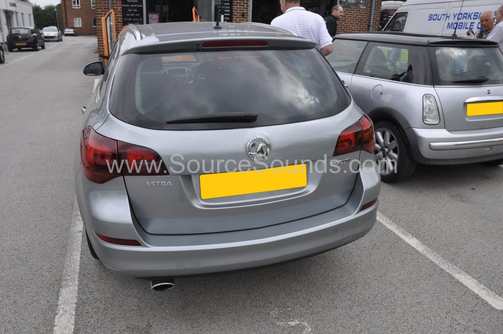 Vauxhall Astra Estate 2012 OEM bluetooth upgrade 002