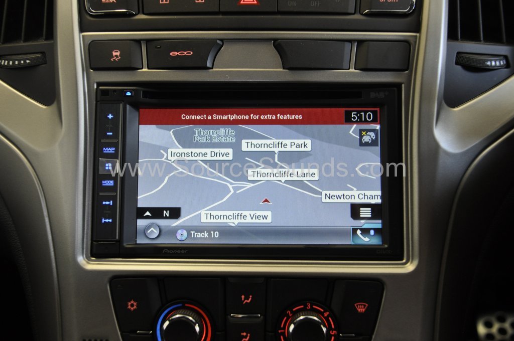 Vauxhall Astra VXR 2015 DAB upgrade 005