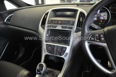 Vauxhall Astra VXR 2015 DAB upgrade 002