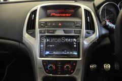 Vauxhall Astra VXR 2015 DAB upgrade 008