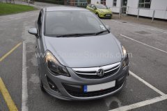 Vauxhall Corsa 2011 DAB upgrade 001