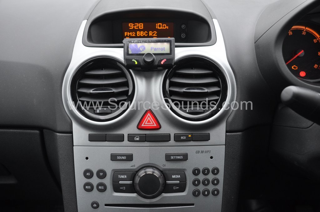 Vauxhall Corsa 2013 bluetooth upgrade 003
