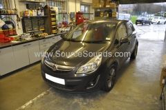 Vauxhall Corsa 2013 reverse camera mirror 001