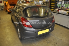 Vauxhall Corsa 2013 reverse camera mirror 002