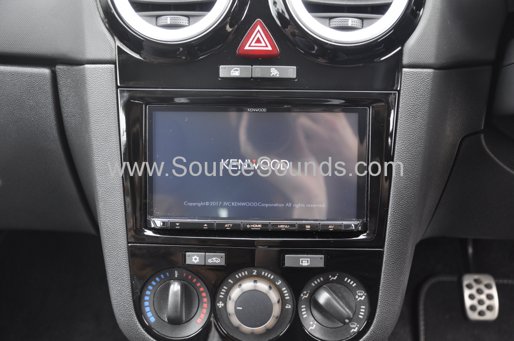 Vauxhall Corsa 2014 DAB upgrade 003