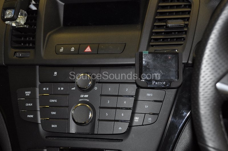 vauxhall-insignia-2010-bluetooth-upgrade-003