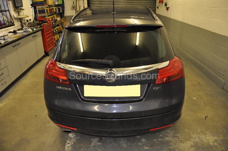 vauxhall-insignia-2010-reverse-sensors-flush-002